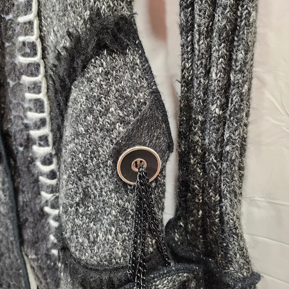 Romantic Knit Cardigan Charcoal Gray Ruffle Trim Vintage Style Button Front Size - Picture 11 of 12